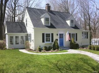 39 New St, Ridgefield, CT 06877