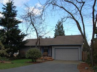 907 Bullock St, Lake Oswego, OR 97034