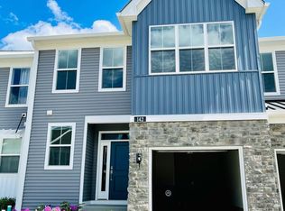 142 Ginkgo Ln, Chester Springs, PA 19425