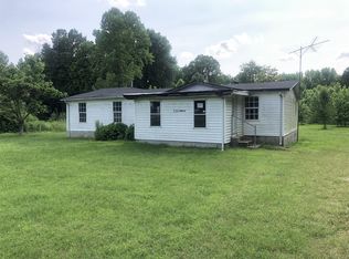 2566 Chambliss Rd, Pleasant View, TN 37146