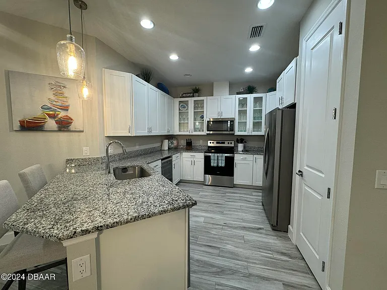 903 Coral Reef Way — Photo 2