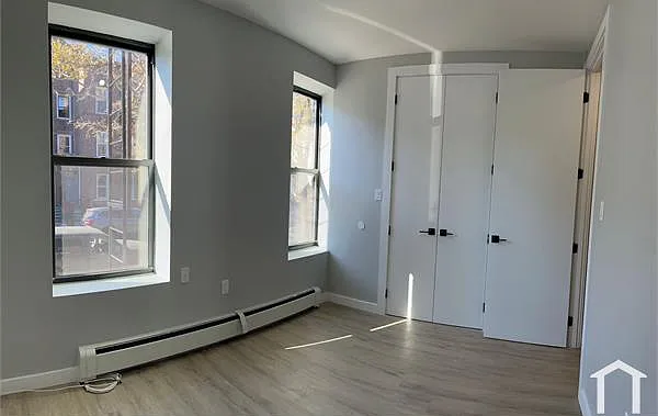 475 E 95th St #1B — Photo 5