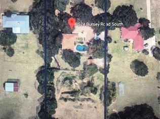 7524 Bursey Rd, North Richland Hills, TX 76182