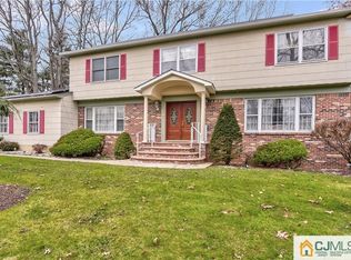 19 Thomas Rd, East Brunswick, NJ 08816