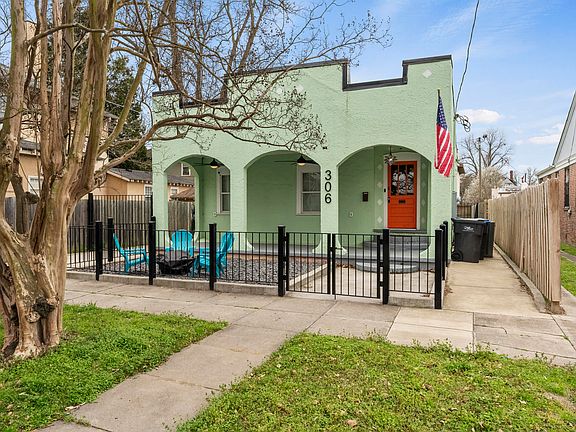 3rd image of 306 Ellis Street