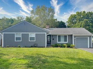 3111 Highcrest Rd, Rockford, IL 61107