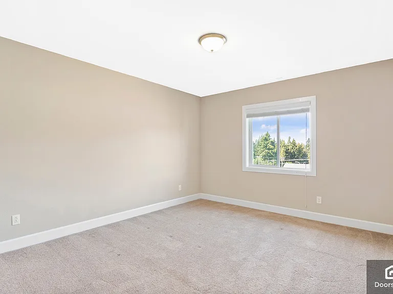 22718 36th Dr SE — Photo 18