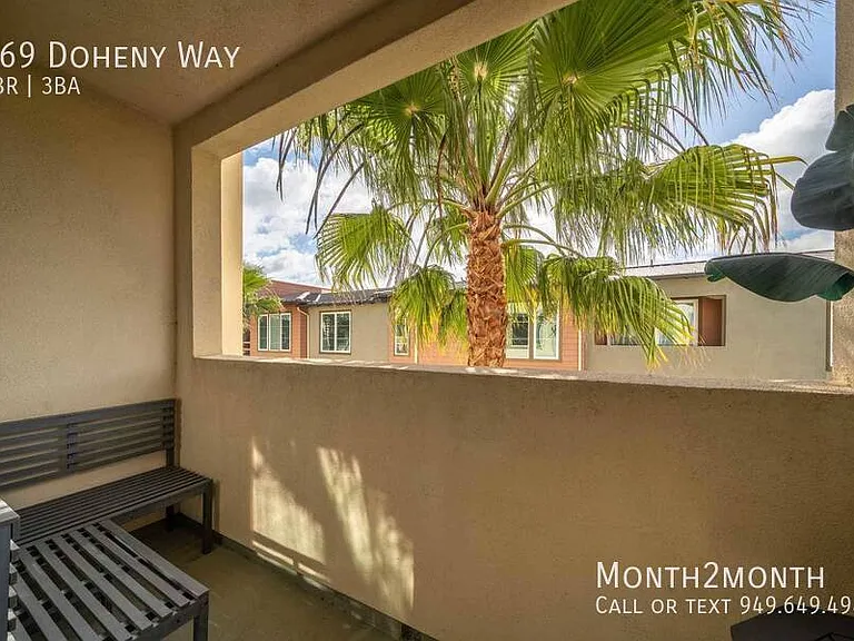 769 Doheny Way — Photo 41