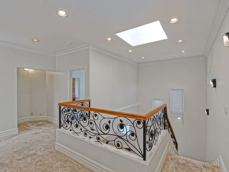 15624 Sombra Ave — Photo 19