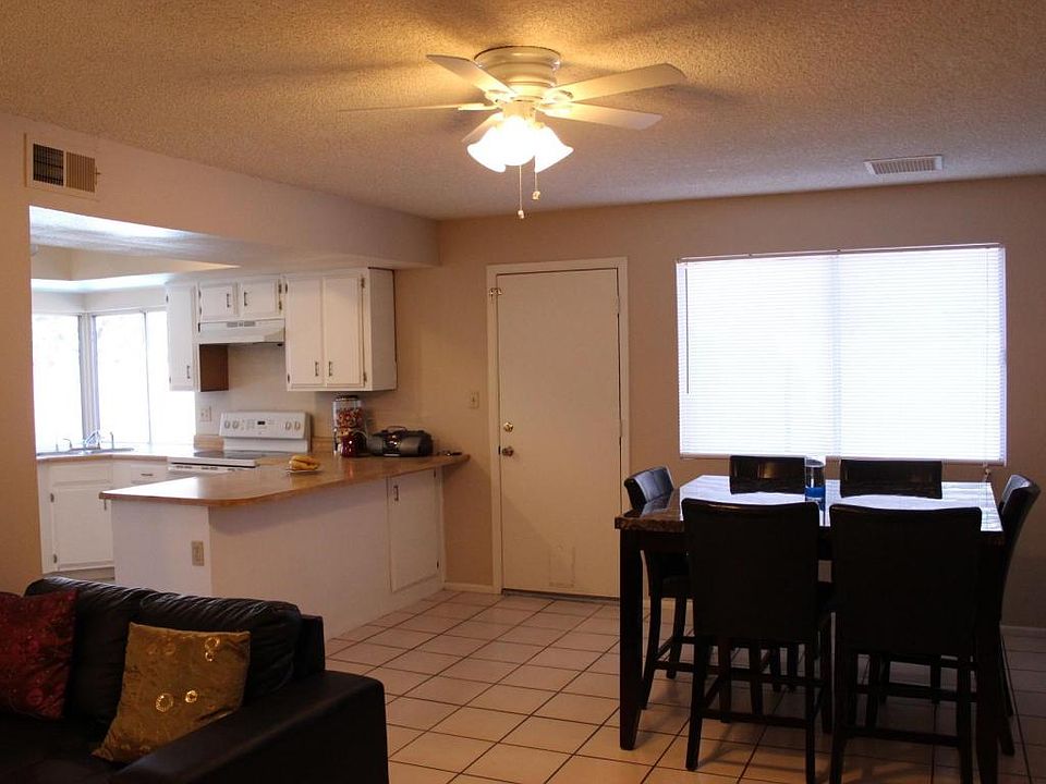 1st image of 9616 N 50th Dr