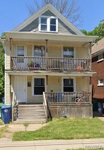 1906 Welch Ave, Niagara Falls, NY, 14303