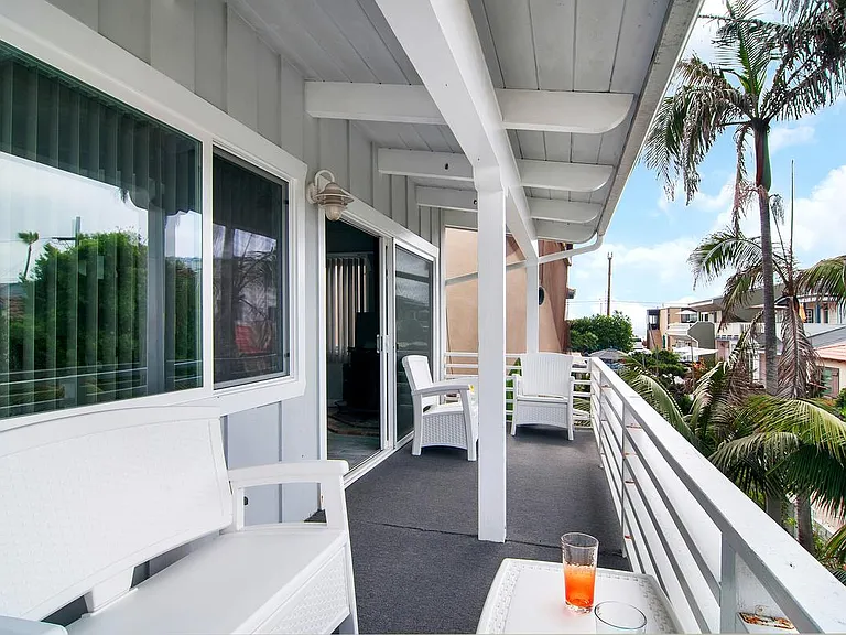 735 Balboa Ct — Photo 20