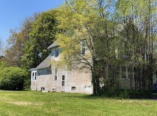 67 Latta Rd, Rochester, NY 14612