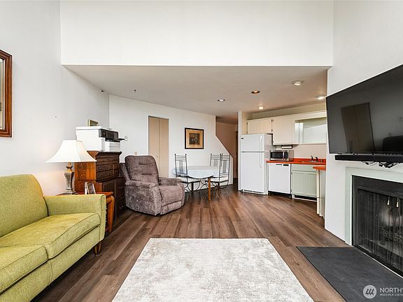 3rd image of 7806 Birch Bay Drive #910