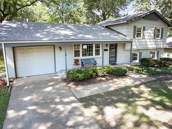 2nd image of 9324 Hardy Dr