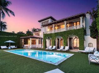 5396 N Bay Rd, Miami Beach, FL 33140