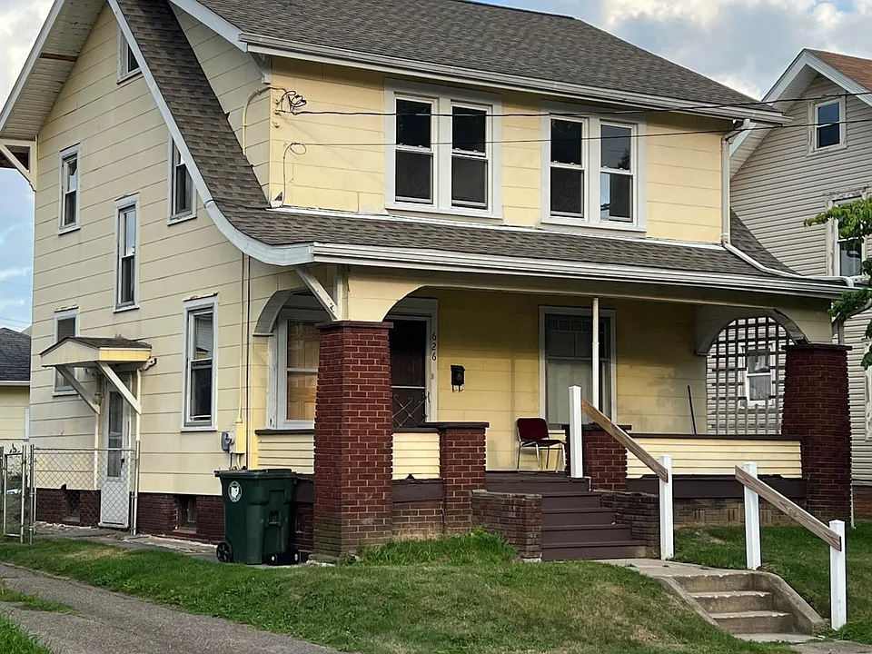 626 Exeter Ave SW