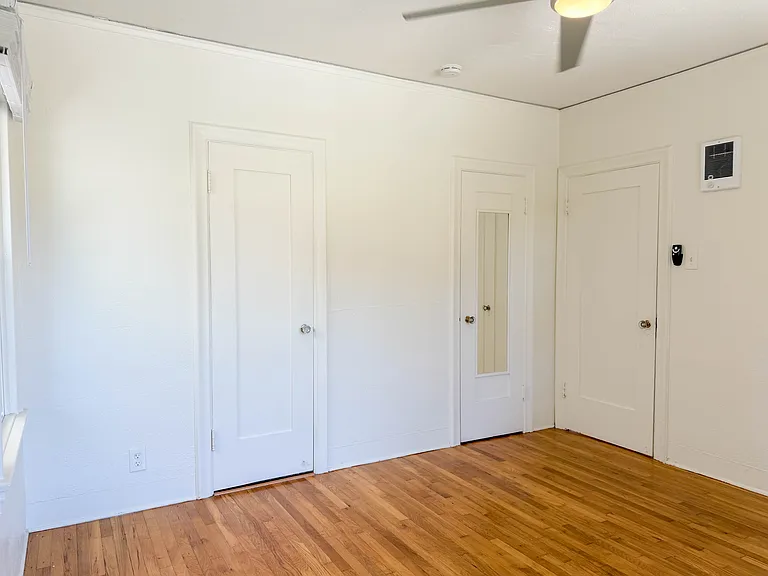 3772 Park Blvd #8 — Photo 10