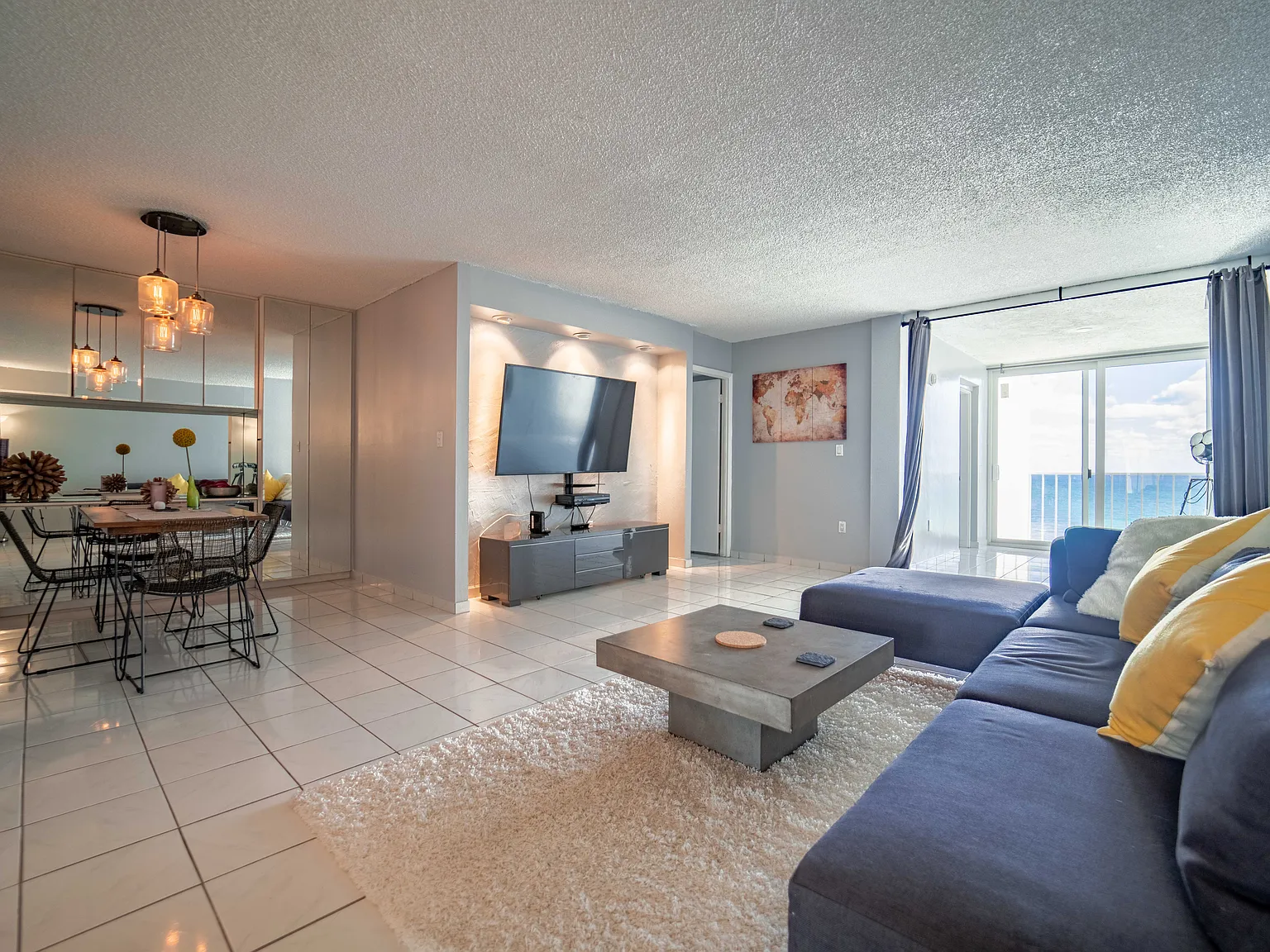 1 bed, 1100 sqft, $2,590 — Photo 4
