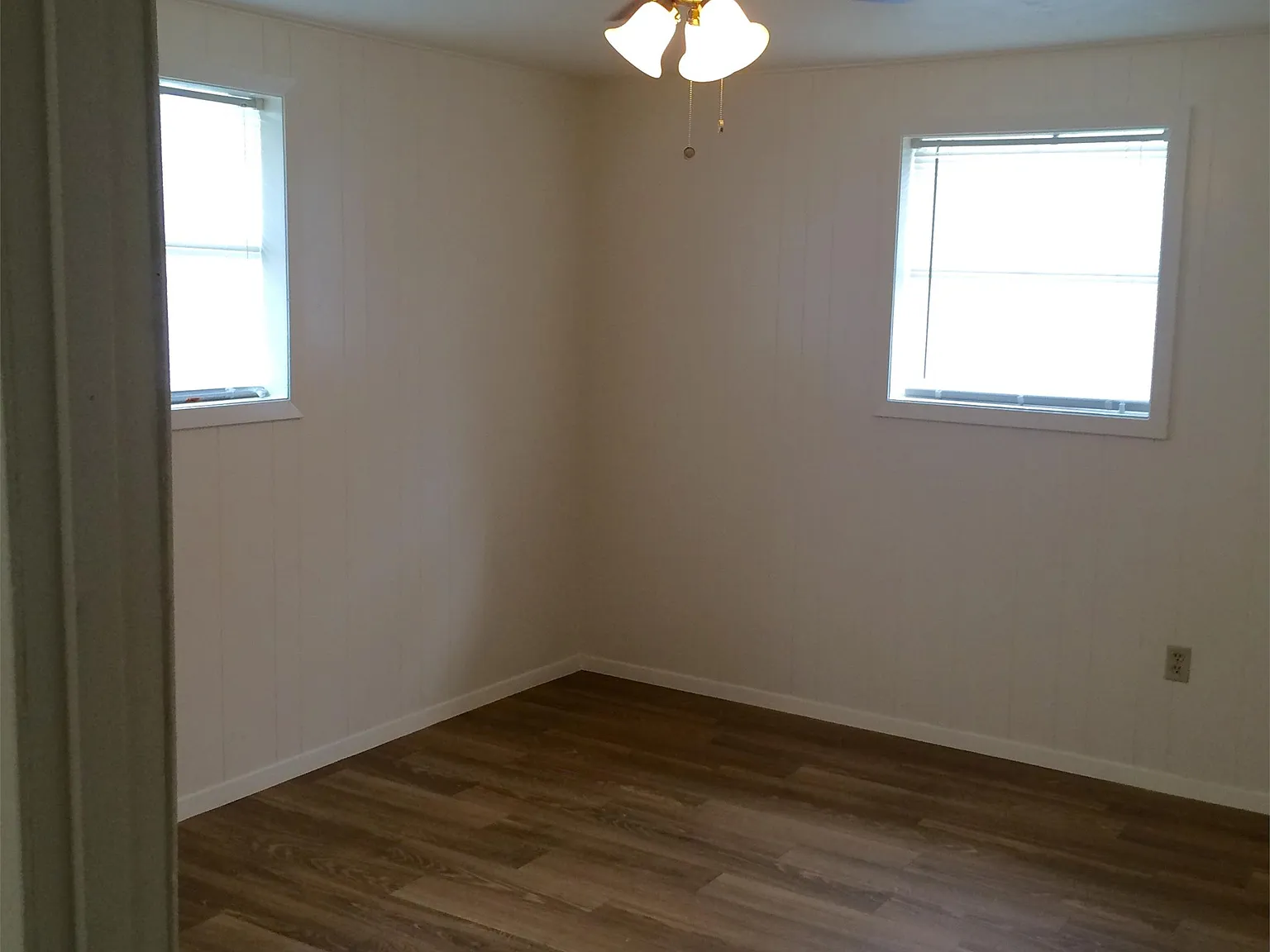 The Raven Apartments - 3 — Photo 4