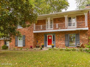 542 Hillcreek Rd, Shepherdsville, KY 40165