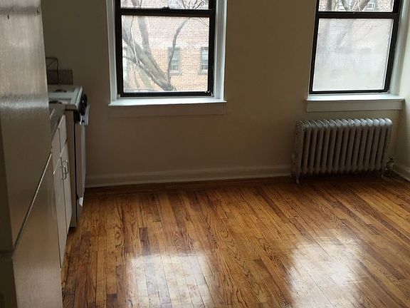 4th image of 3989 51st St APT 2C