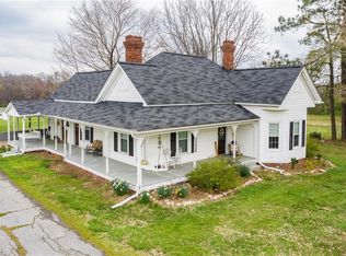 3295 E Holly Grove Rd, Lexington, NC 27292