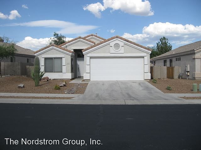 1st image of 2440 N Creek Vista Dr