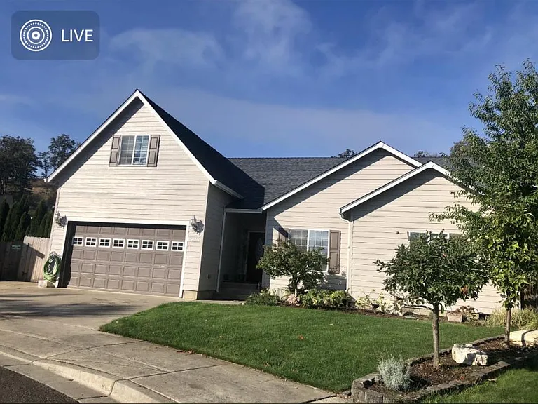 2345 NW Kelsay Ct — Photo 1