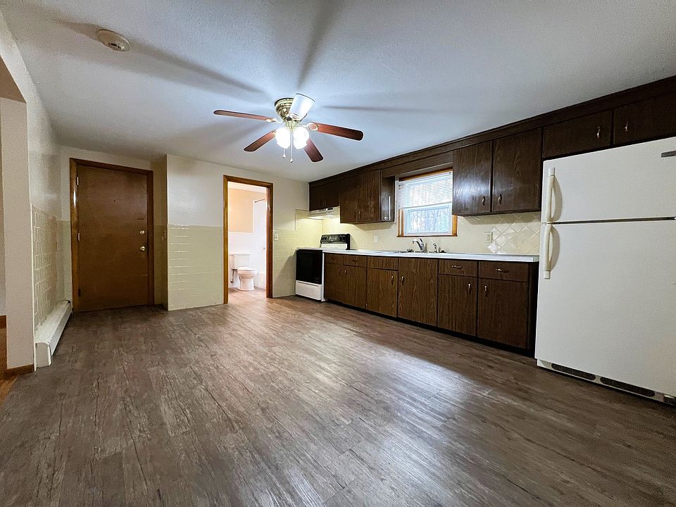 1st image of 381 Privilege St Unit 1R