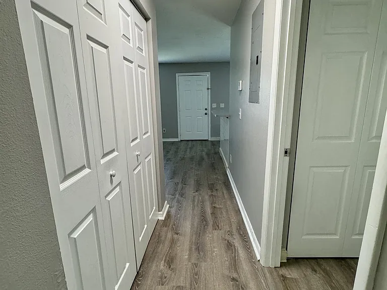 1702 Palmetto Ct — Photo 3