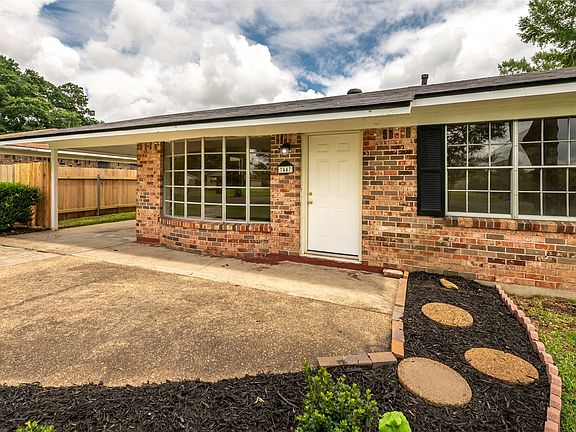 4th image of 7447 Songwood Dr