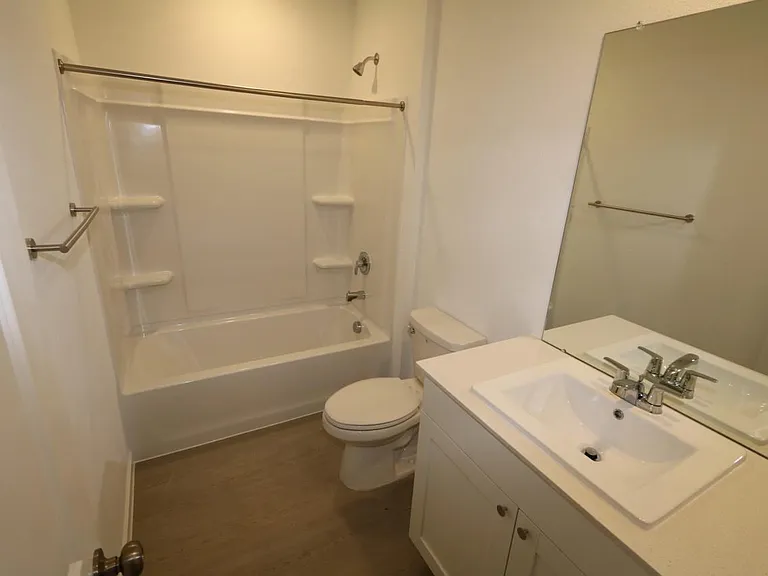 6245 Alder Creek Dr — Photo 11