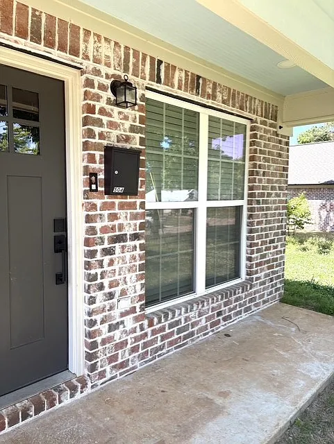 3 bed, 1371 sqft, $1,850 — Photo 4