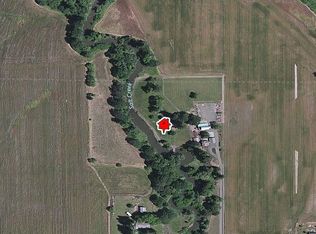 11255 Kroenig Rd, Amity, OR 97101