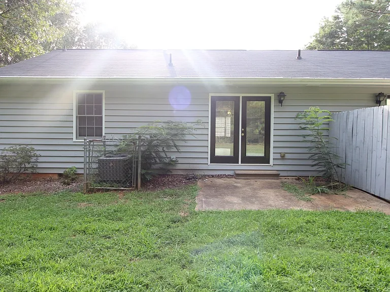 617 Palm St #B — Photo 3