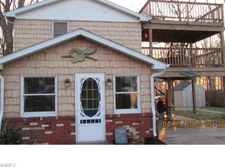 80 Harrington Pt, Conneaut, OH 44030