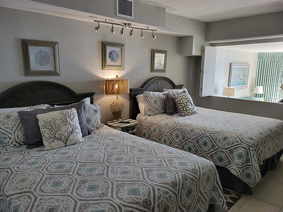 5th image of 4800 S Ocean Blvd. #1408