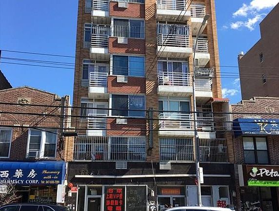 2nd image of 4711 8th Ave