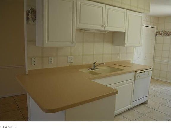 5th image of 25762 Lake Amelia Way Unit 101