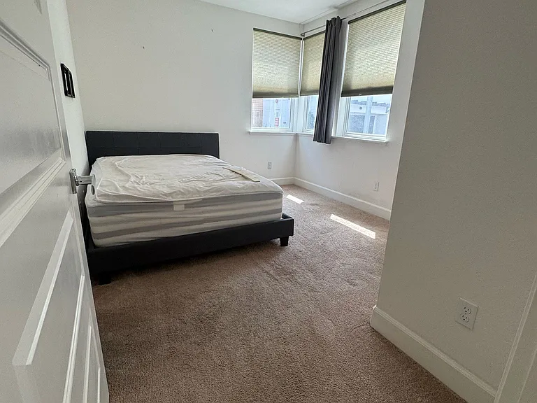 First Floor Bedroom with Ensuite. Good natural light