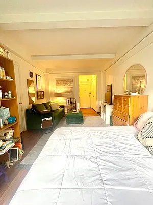 Rented by Highline Residential | media 11