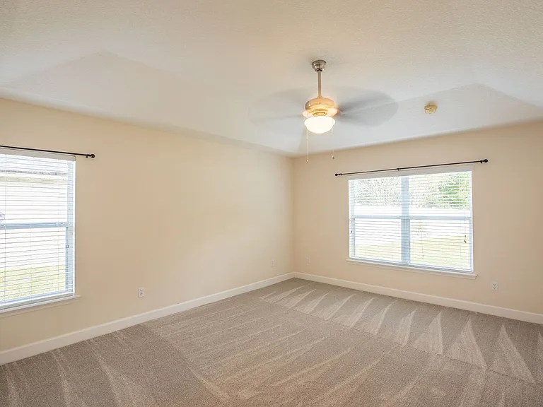 216 Sanwick Dr — Photo 18