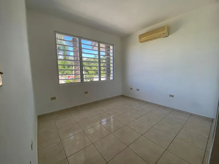 247 Villa Tuli Miradero Gdns — Photo 15
