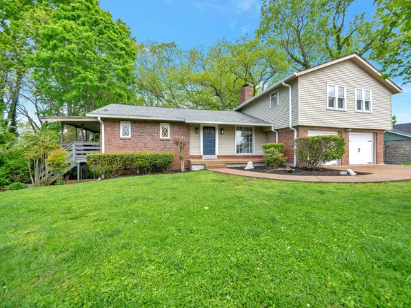 384 Harbor Dr, Old Hickory, TN 37138