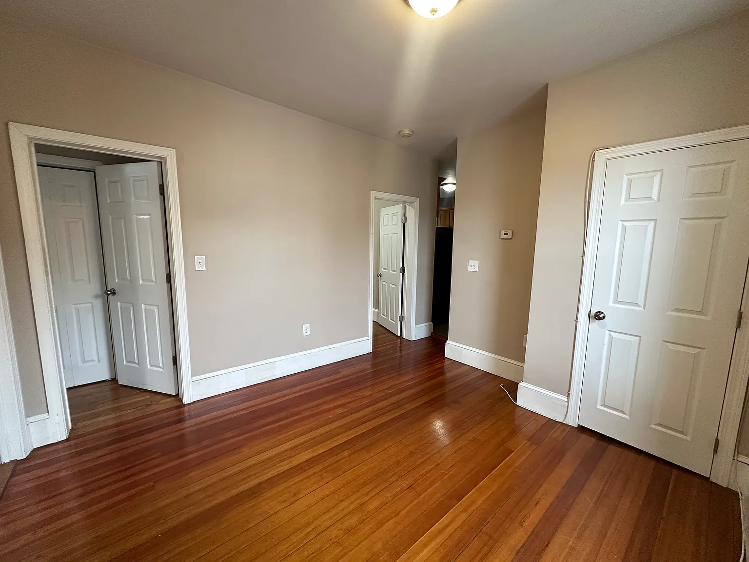 3 bed, $3,300 — Photo 4