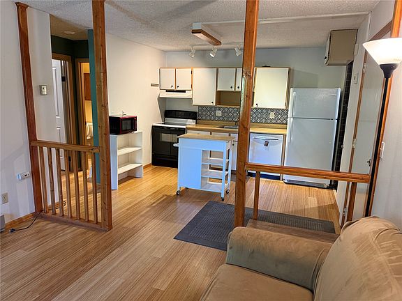 2nd image of 1320 Athens Plaza UNIT 13