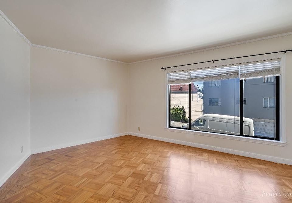 1st image of 401 Corbett Ave APT 1
