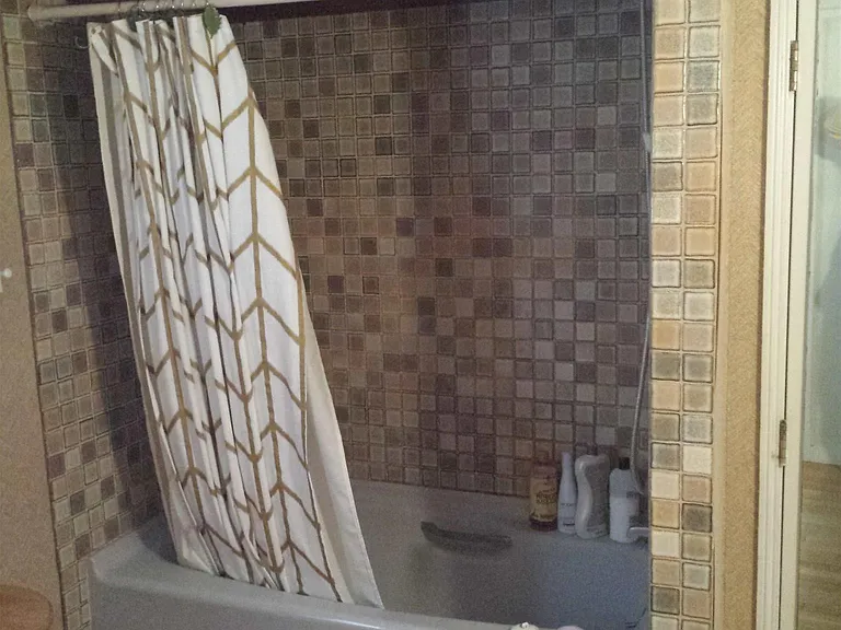 266 N Haverhill Rd — Photo 24