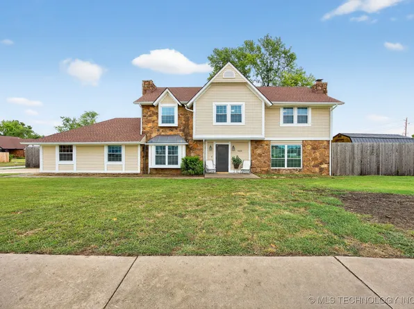9603 N 111th East Ave, Owasso, OK 74055